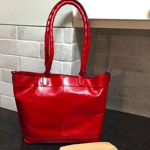 New NWT Patricia Nash Mallory Tote in red leather New NWT